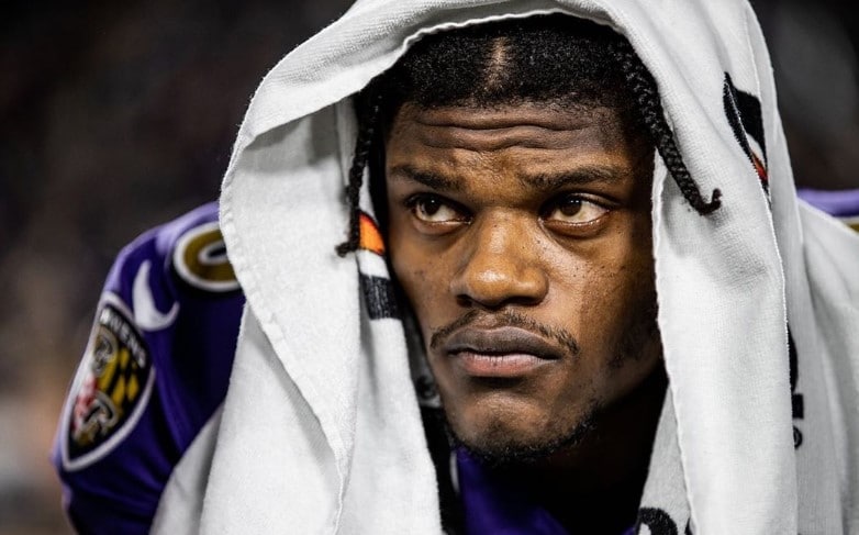 Lamar Jackson Net Worth Age Wife And Family Salary Professions