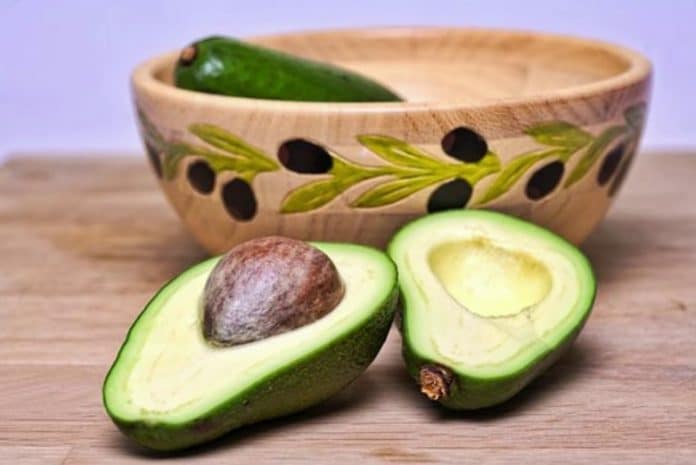 Why You Should Eat An Entire Avocado