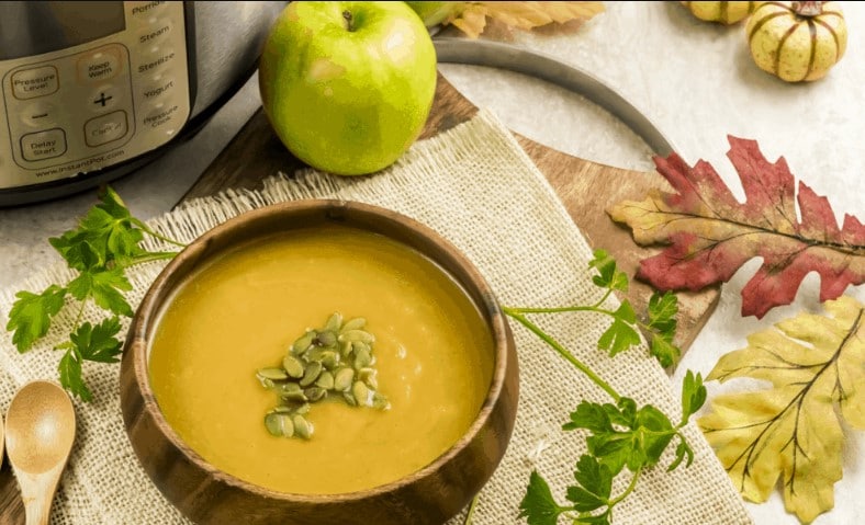 butternut squash soup with Apples and curry
