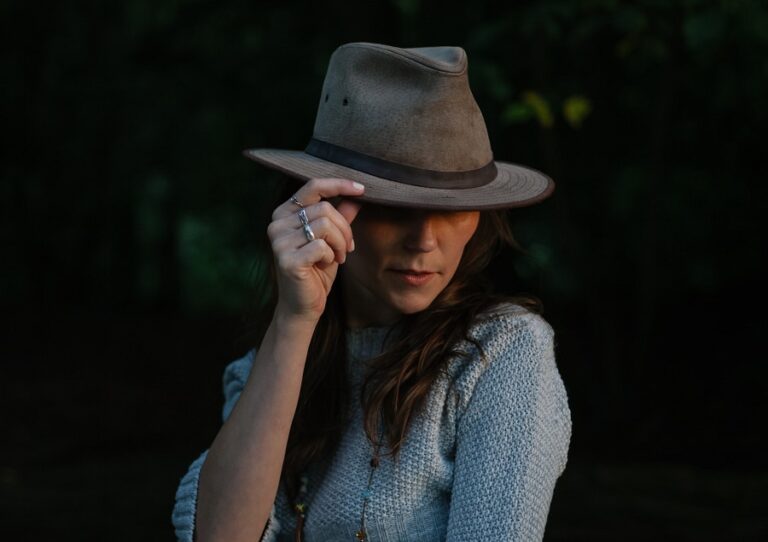 What makes fedoras the choicest hat for women?