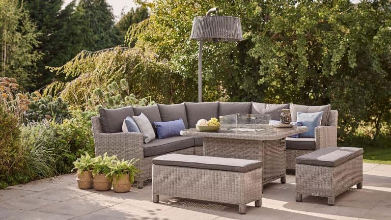 Tips To Keep In Mind When Buying Outdoor Furniture