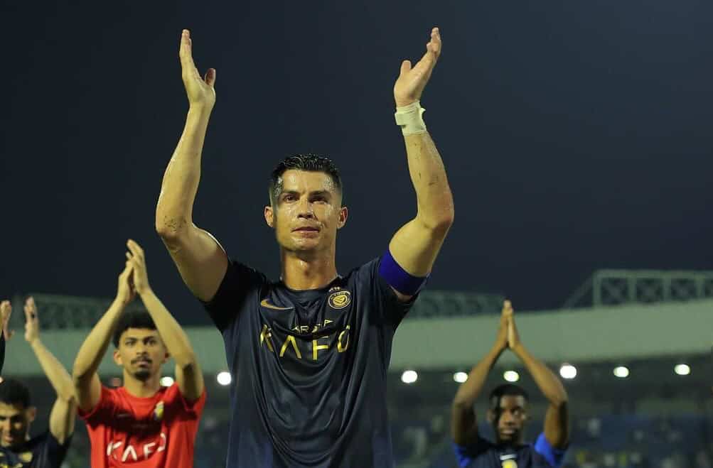 Cristiano Ronaldo: Biography, Net Worth, Family, Wife, and Rise to ...